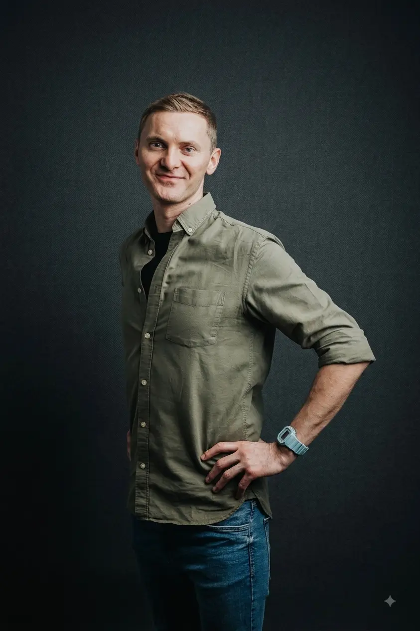 Sławomir Turkiewicz, Head of Business Development at Digital Forms and host of Still On Someone's Desk